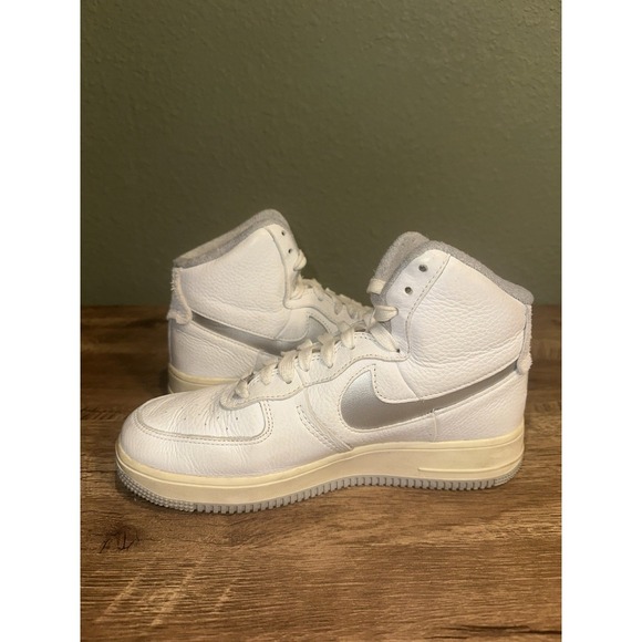 A70 SIZE 8.5 WOMEN'S NIKE AF1 SCULPT SUMMIT WHITE SILVER - Picture 3 of 9